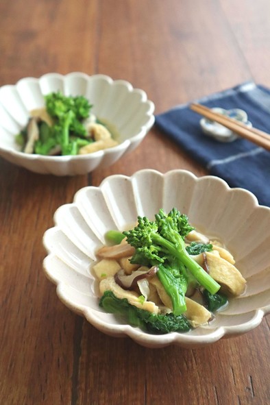 うどんスープで簡単和総菜♪菜の花と椎茸煮の写真