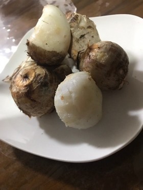 低GI、低GLな里芋の皮ごと焼き
