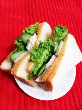 ★ゆで鶏de 毎日飽きないサンドイッチ♪