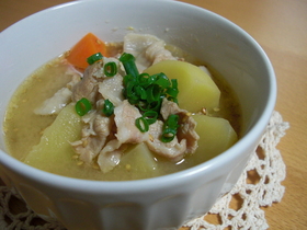 肉じゃが~味噌バター味☆豚汁風~