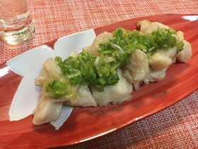 水晶鶏のネギ塩ダレ