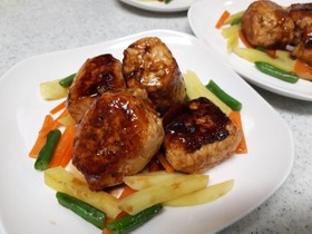 厚揚げ団子の照り焼き
