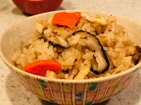 ツナ缶まるごと炊き込みご飯
