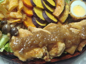 チキンステーキとたっぷり野菜のプレート