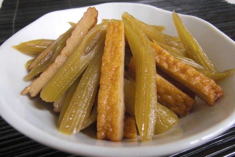 うまいよ フキとサツマ揚げ 煮物 レシピ 作り方 By ナチクマ クックパッド 簡単おいしいみんなのレシピが357万品