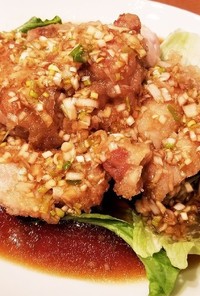 鶏肉のネギ甘酢ソース（油淋鶏）