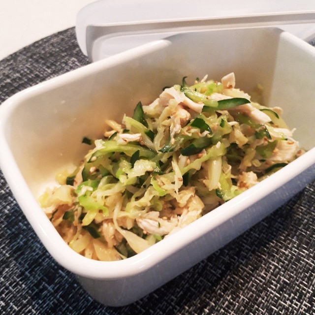 むね肉とキャベツときゅうりの和え物 レシピ 作り方 By Kimisunsun クックパッド 簡単おいしいみんなのレシピが357万品