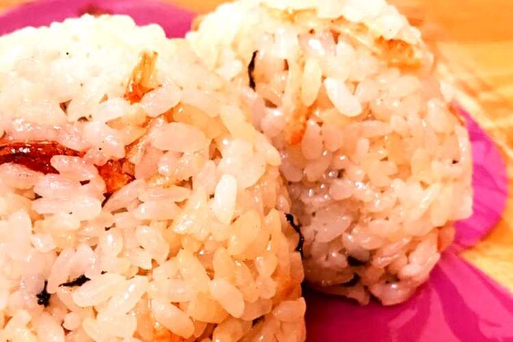 簡単 冷凍保存 桜海老のおにぎり レシピ 作り方 By Mannyj クックパッド 簡単おいしいみんなのレシピが352万品