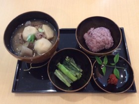 おいしい!甲斐の芋煮汁!