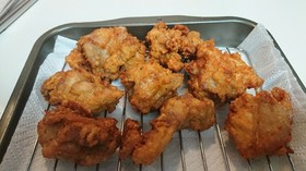 鶏モモ肉のオリジナル唐揚げ!