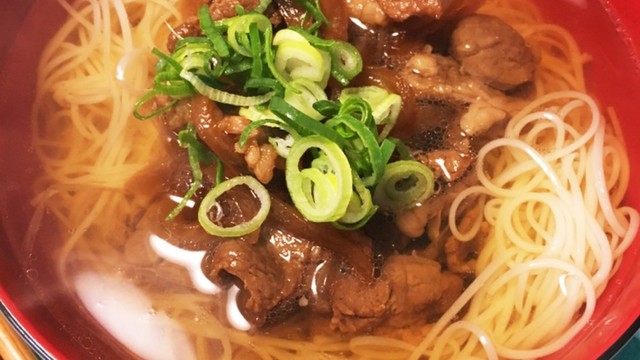 簡単 スタミナにゅうめん 肉うどん風 レシピ 作り方 By ねこくぼʕ ᴥ ʔ クックパッド