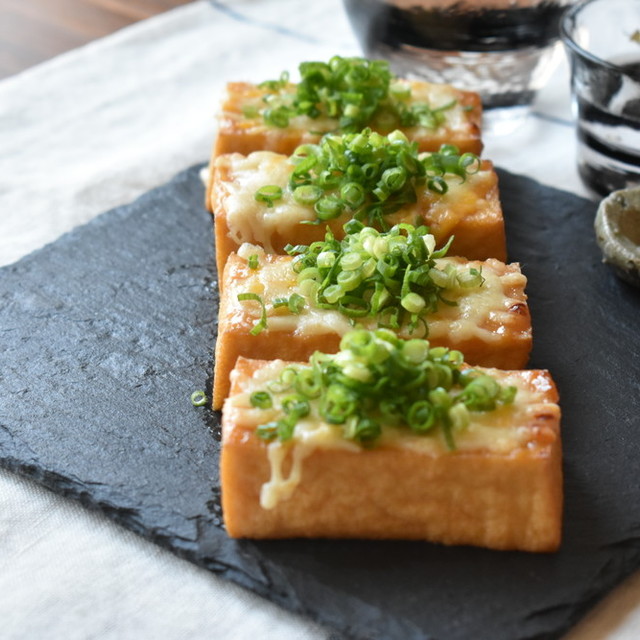 おうち居酒屋 厚揚げの味噌チーズ焼き レシピ 作り方 By くつろぎの食卓 クックパッド 簡単おいしいみんなのレシピが352万品
