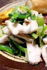小松菜とレンチン蒸し鶏のおかずサラダ