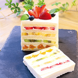 レインボー食パンケーキの画像