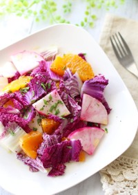紫白菜と赤カブのサラダ