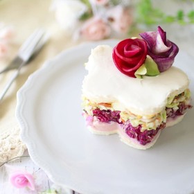 横須賀野菜のサラダケーキ