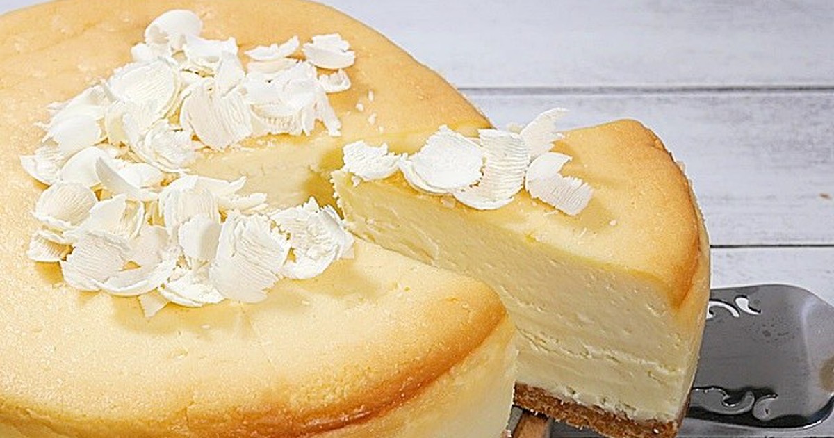 ホワイトチョコの濃厚ベイクドチーズケーキ レシピ 作り方 By ひろまるクック クックパッド
