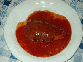ロール牛肉のトマト煮込み