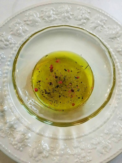 オリーブ油 白ワインビネガードレッシングの写真