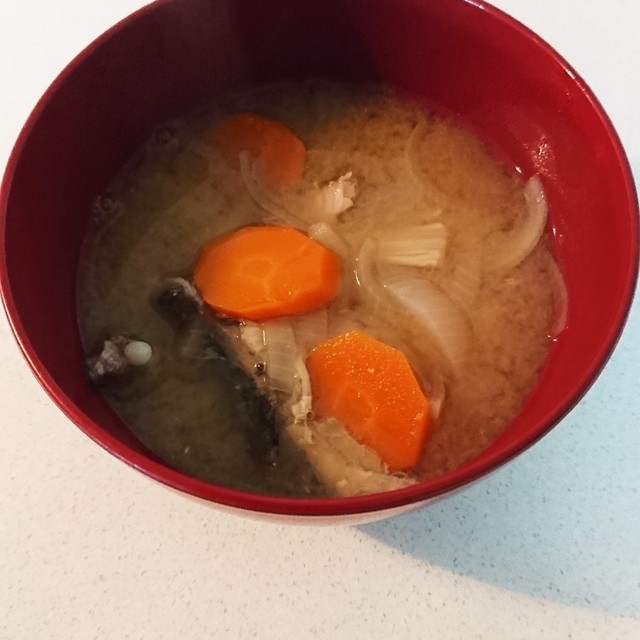 栄養たっぷり 鰯の味噌汁 レシピ 作り方 By らっこのごはん クックパッド 簡単おいしいみんなのレシピが355万品