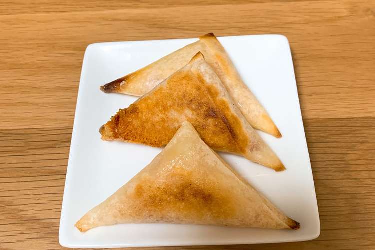 りんごの三角春巻きとはんぺんチーズ三角 レシピ 作り方 By ヤマネコさん クックパッド 簡単おいしいみんなのレシピが366万品