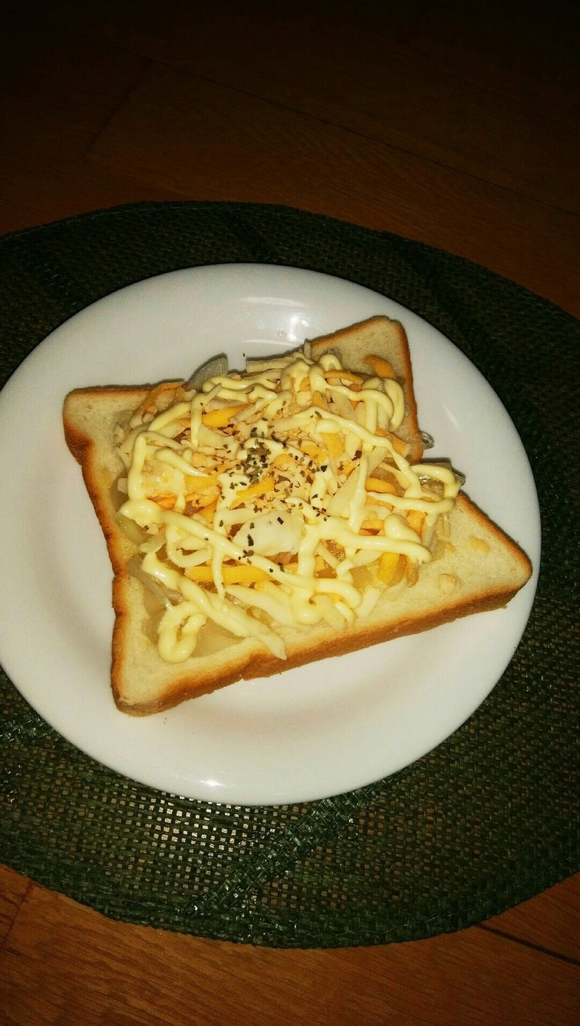 チーズトースト♡玉葱で美味しいの画像