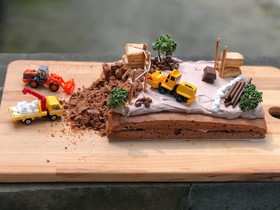 ただいま工事中!ケーキ