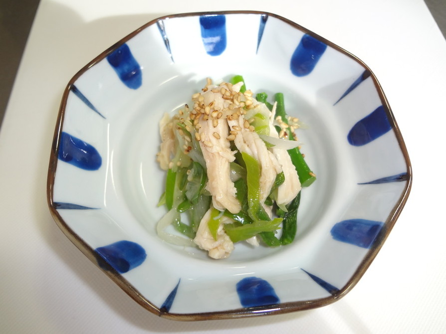アスパラ菜と蒸し鶏の和え物の画像