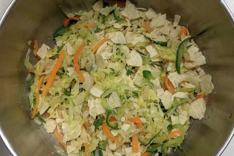 ポテトチップス入りパリパリサラダ レシピ 作り方 By ぴょこたん３ クックパッド 簡単おいしいみんなのレシピが374万品