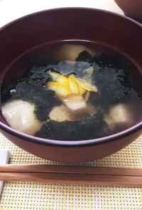 里芋と海苔のお味噌汁☆仕上げは柚子香りで