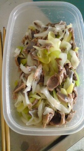 やわらか砂肝とねぎの和え物