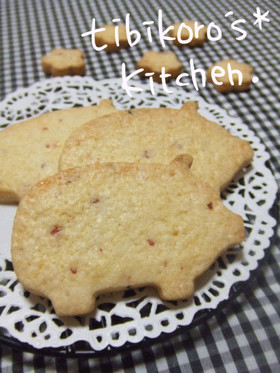 3匹の仔ブタのいちごクッキー✿