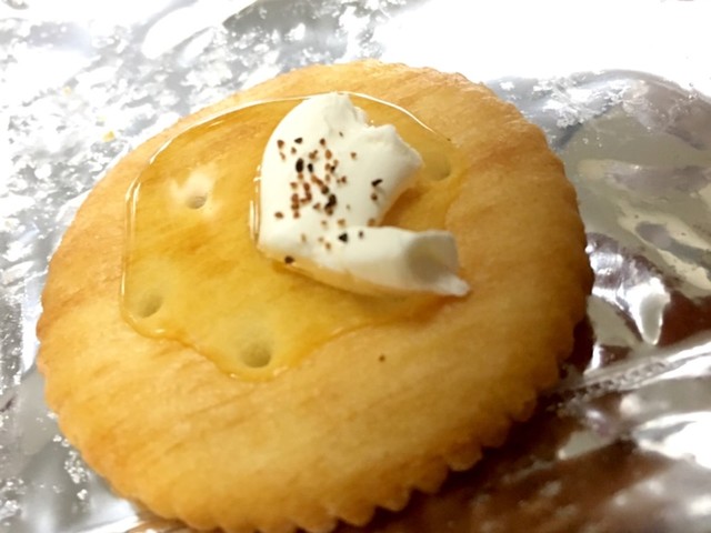 クラッカーにのせるだけ 超簡単おやつ レシピ 作り方 By クックm6dk2o クックパッド 簡単おいしいみんなのレシピが350万品