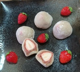 桜あんいちご大福
