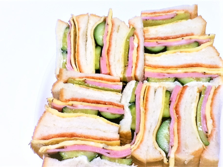 サンドイッチ　胡瓜×ハム×薄焼き玉子の画像