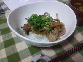 豚きのこ丼