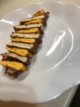 卵白を泡立てた白黄ツートンふわふわ卵焼き