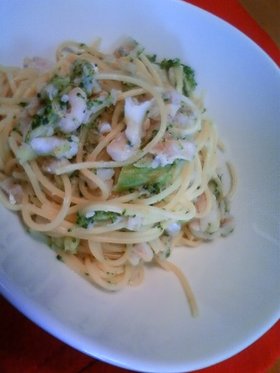 タラとブロッコリーの春色パスタ✿