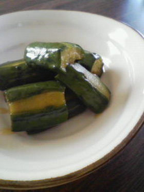 切って漬けて冷蔵庫へ☆野菜の醤油漬け