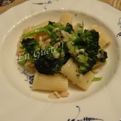 ブロッコリーとブルーチーズのパスタ✿