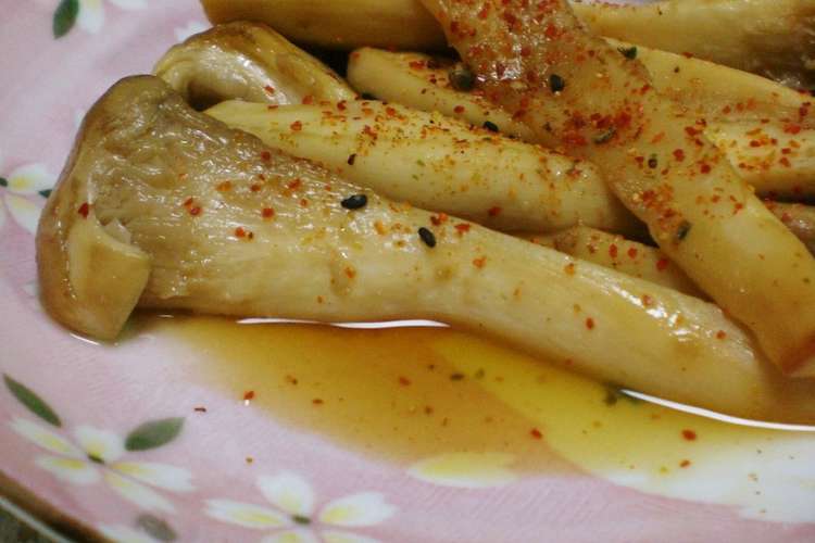 ピリ辛 エリンギのバターポン酢炒め レシピ 作り方 By なないく クックパッド 簡単おいしいみんなのレシピが360万品