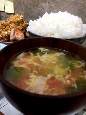 トマトレタス卵 スープ