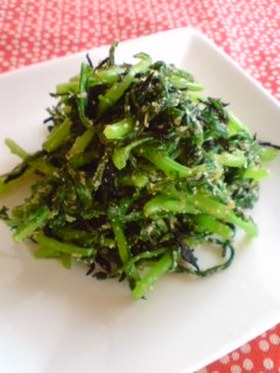 春菊と塩ひじきのゴマ和え