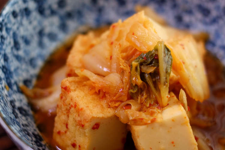 厚揚げとキムチの 美味しい煮物 レシピ 作り方 By Blue Island クックパッド 簡単おいしいみんなのレシピが352万品