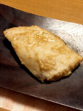 朝漬けて夜焼くだけ!簡単!カジキ味噌漬け