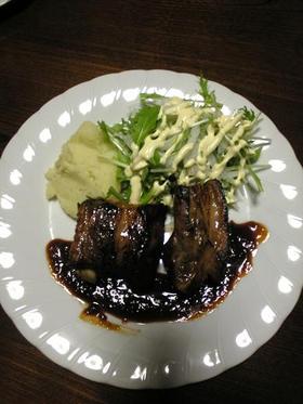 思わずご飯おかわり!!しちゃうスペアリブ