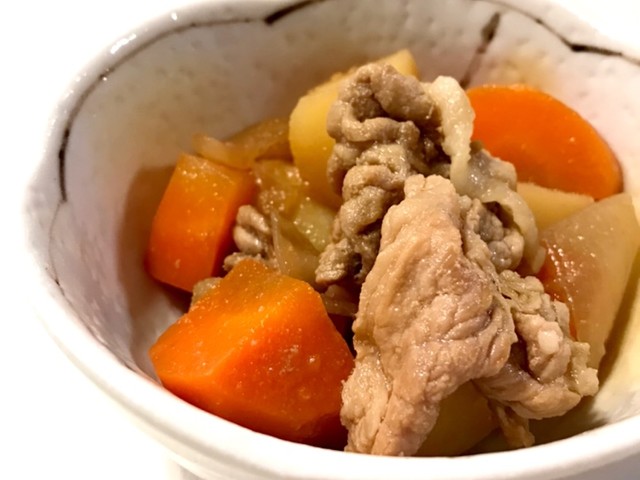 定番 肉じゃが レシピ 作り方 By まいとよち クックパッド 簡単おいしいみんなのレシピが366万品