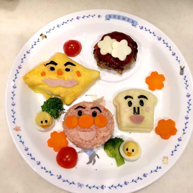 アンパンマンプレート ３歳お誕生日 レシピ 作り方 By Seikomaru クックパッド 簡単おいしいみんなのレシピが352万品