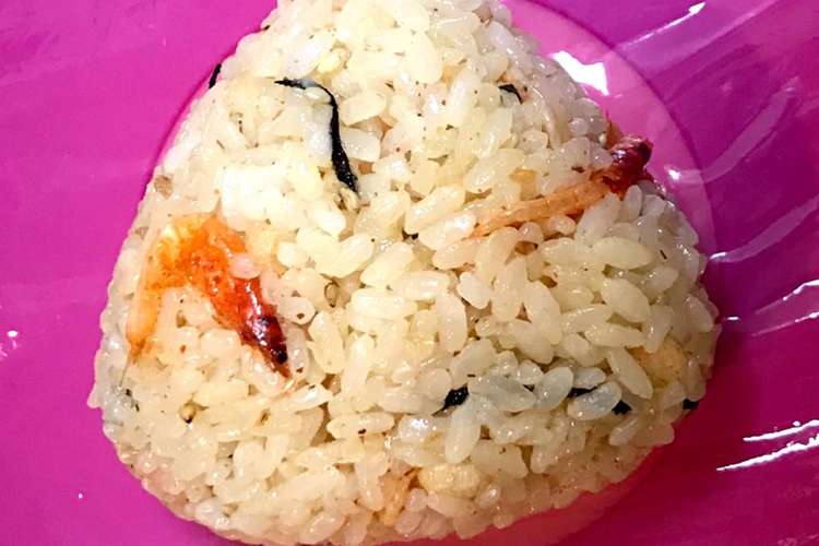 悪魔すぎる 茅乃舎だしおにぎり レシピ 作り方 By Mannyj クックパッド 簡単おいしいみんなのレシピが359万品