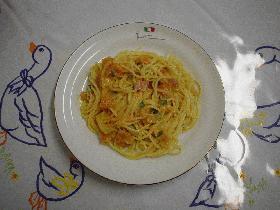 バジルとトマトの味噌クリームパスタ